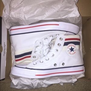 New White High Top Converse Women’s Size 6